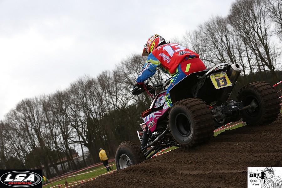 quad (26)-vorselaar